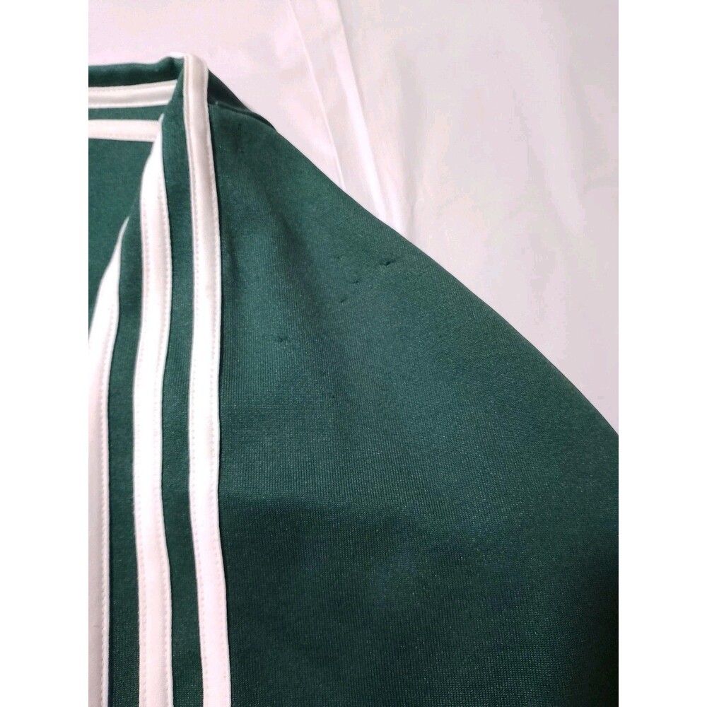 Adidas Originals XL - Picture 9 of 16